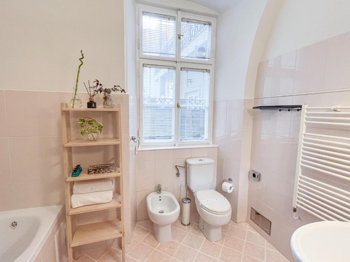 Best Price & Location - Historic Square Residency Prag Dış mekan fotoğraf